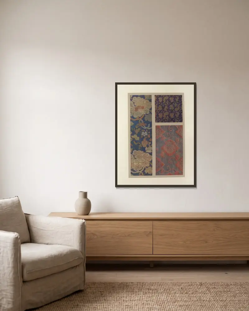 Blumen und ornamentale Motive; Füchse und Trauben; Ornamentmotive von Maurice Pillard Verneuil gerahmt an einer Wand