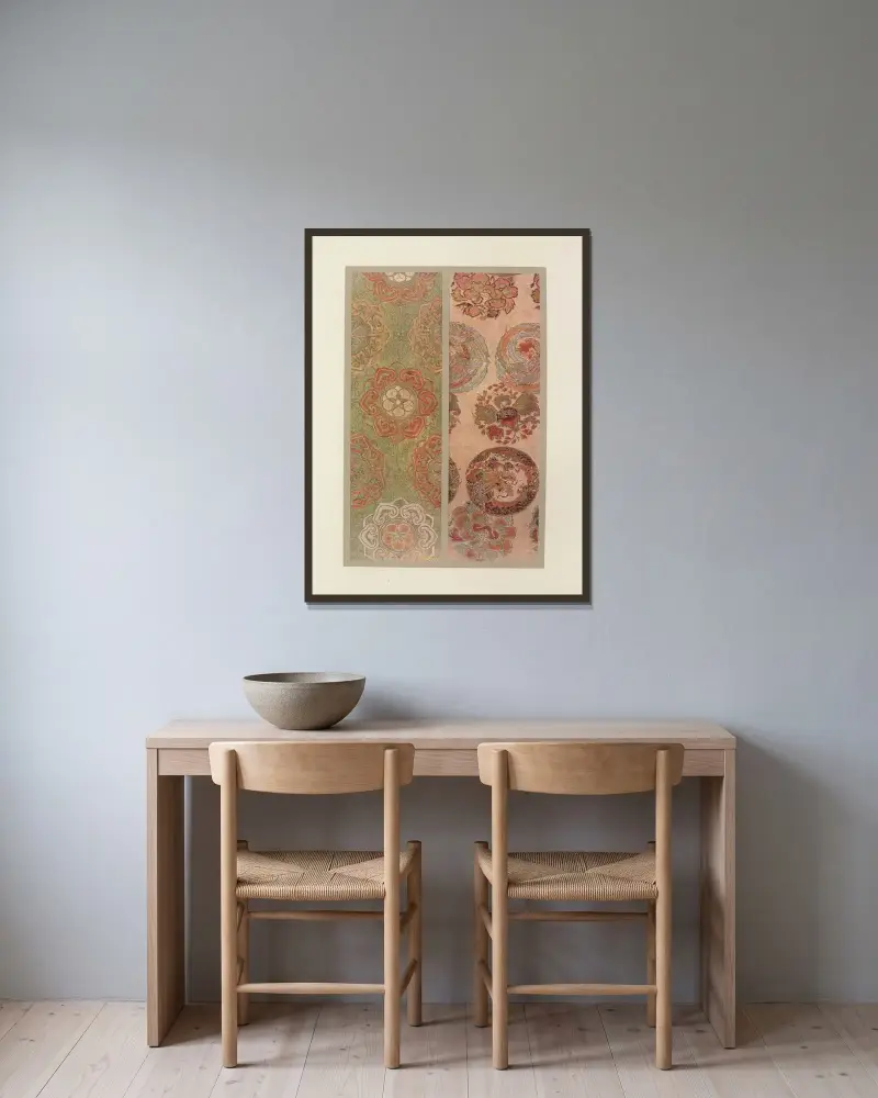 Ornamentala motiv; stiliserade blommor och djur av Maurice Pillard Verneuil inramad på en vägg