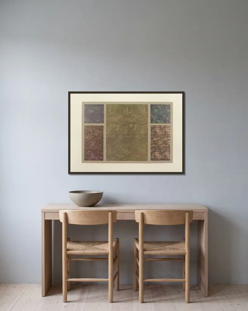 Ornamentmotiv: blommor och tallbarr; tranor och landskap; ornamentmotiv av Maurice Pillard Verneuil inramad på en vägg