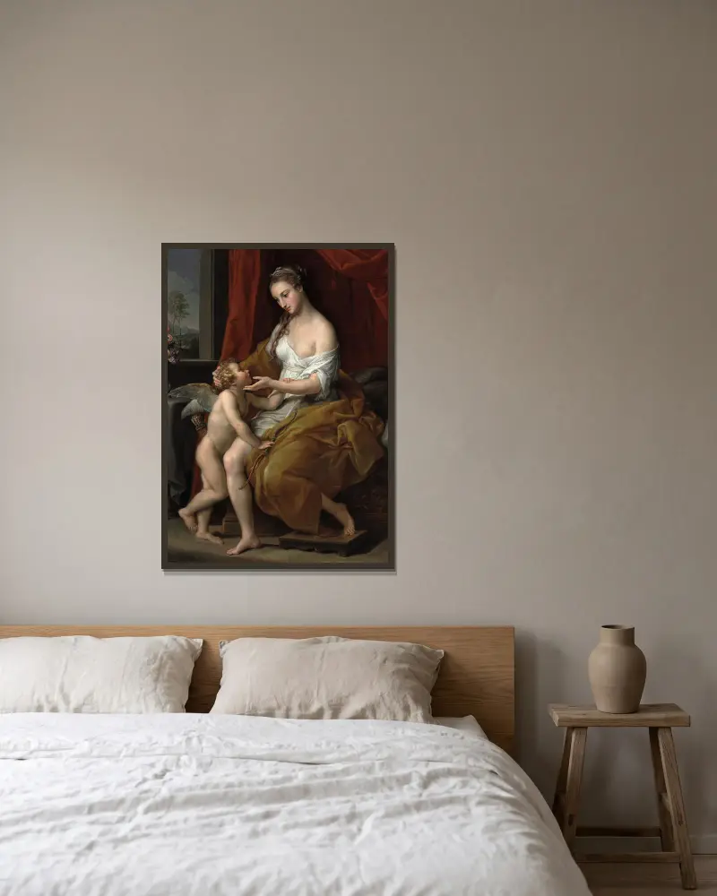 Venuše hladí Amora, Pompeo Batoni v rámu na stěně