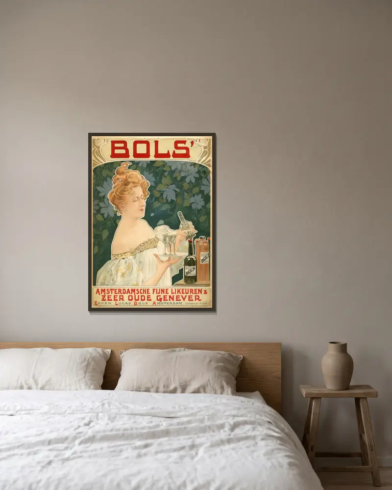 Bols’ Amsterdamsche Fijne Likeuren & zeer oude genever av Henri Privat-Livemont inramad på en vägg