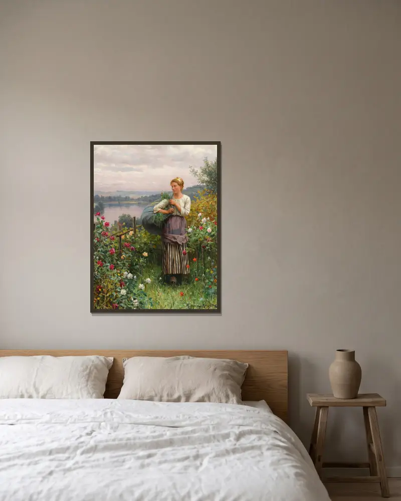 The Rose Garden av Daniel Ridgway Knight inramad på en vägg