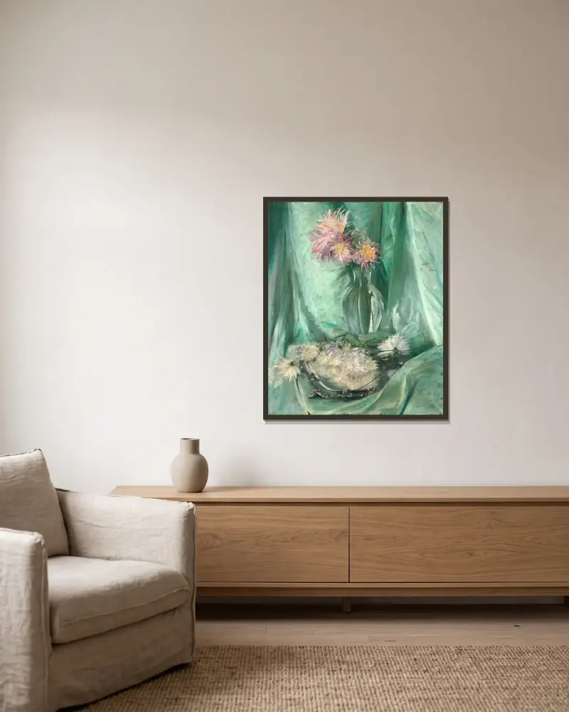 Chrysantemums av Robert Thegerström inramad på en vägg