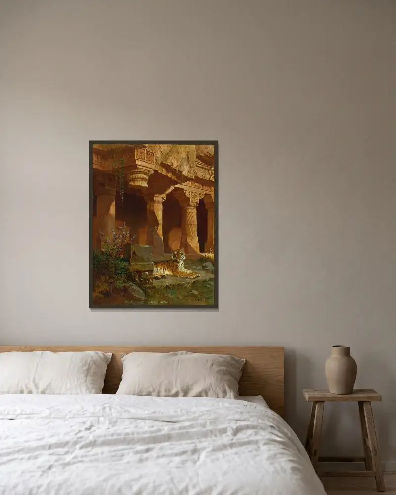 Tiger in Ruhe von Rudolf Ernst gerahmt an einer Wand