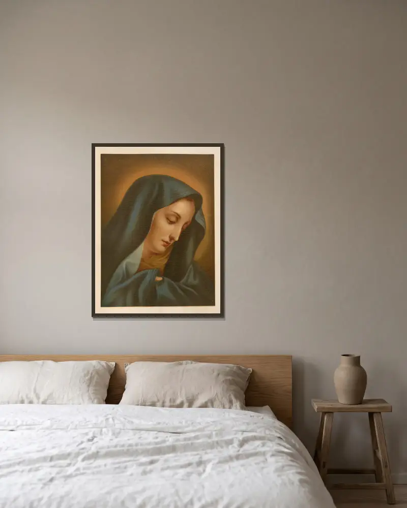 Schmerzensmutter von Jan Ladislaw Sýkora gerahmt an einer Wand
