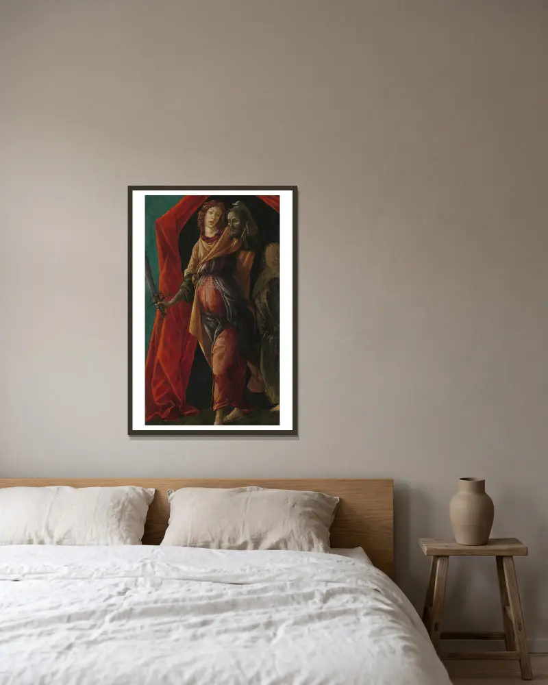 Judith with the Head of Holofernes av Sandro Botticelli inramad på en vägg