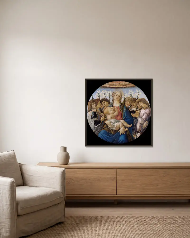Mary with the Child and Singing Angels av Sandro Botticelli inramad på en vägg