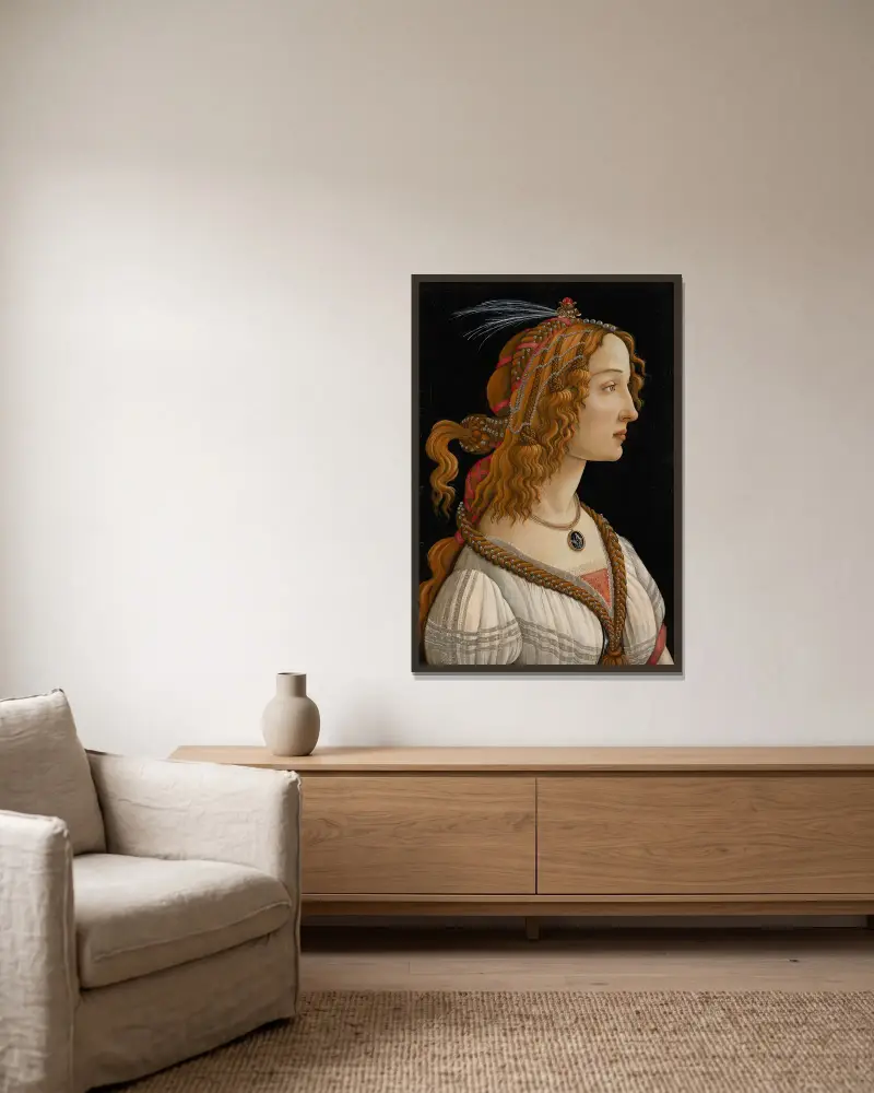 Porträtt av Simonetta Vespucci som nymf av Sandro Botticelli inramad på en vägg