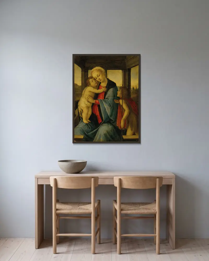 The Madonna and Child with the infant Saint John the Baptist av Sandro Botticelli inramad på en vägg