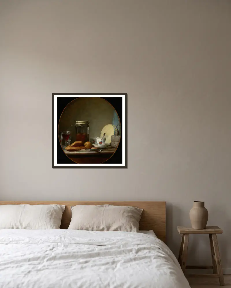 Ein Topf mit Aprikosen von Jean Siméon Chardin gerahmt an einer Wand
