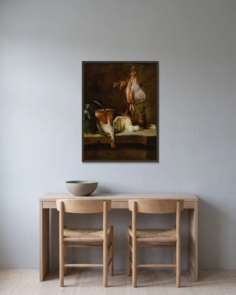 Stilleben med rocka, lökkorg, ägg, ost, grön kanna och kopparkärl av Jean Siméon Chardin inramad på en vägg