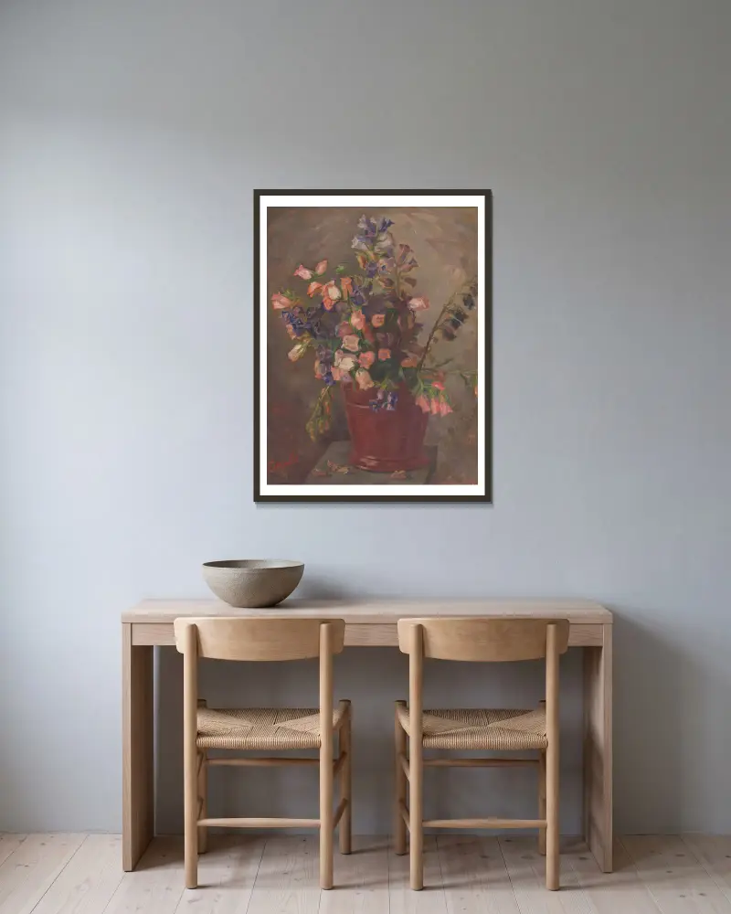 Blumenstrauß von Štefan Polkoráb gerahmt an einer Wand