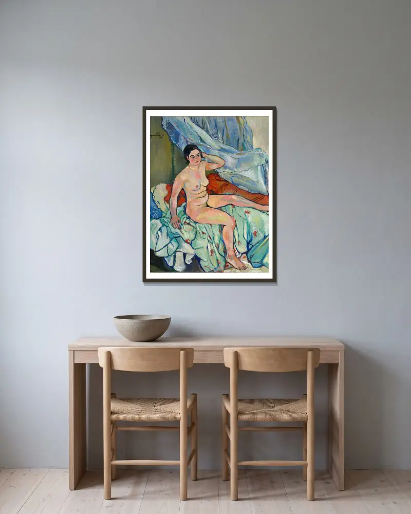 Nu assis au bord d’un lit av Suzanne Valadon inramad på en vägg
