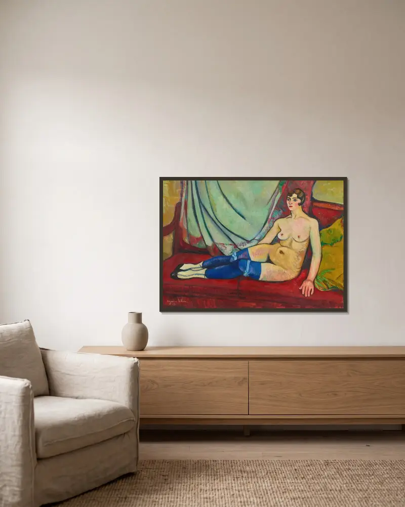 Akt mit blauen Strümpfen von Suzanne Valadon gerahmt an einer Wand