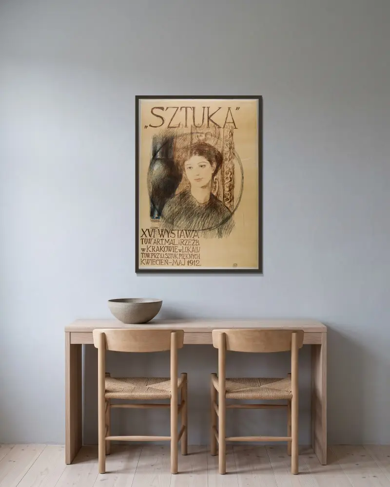Sztuka. XVI Wystawa Towarzystwa av Teodor Axentowicz inramad på en vägg