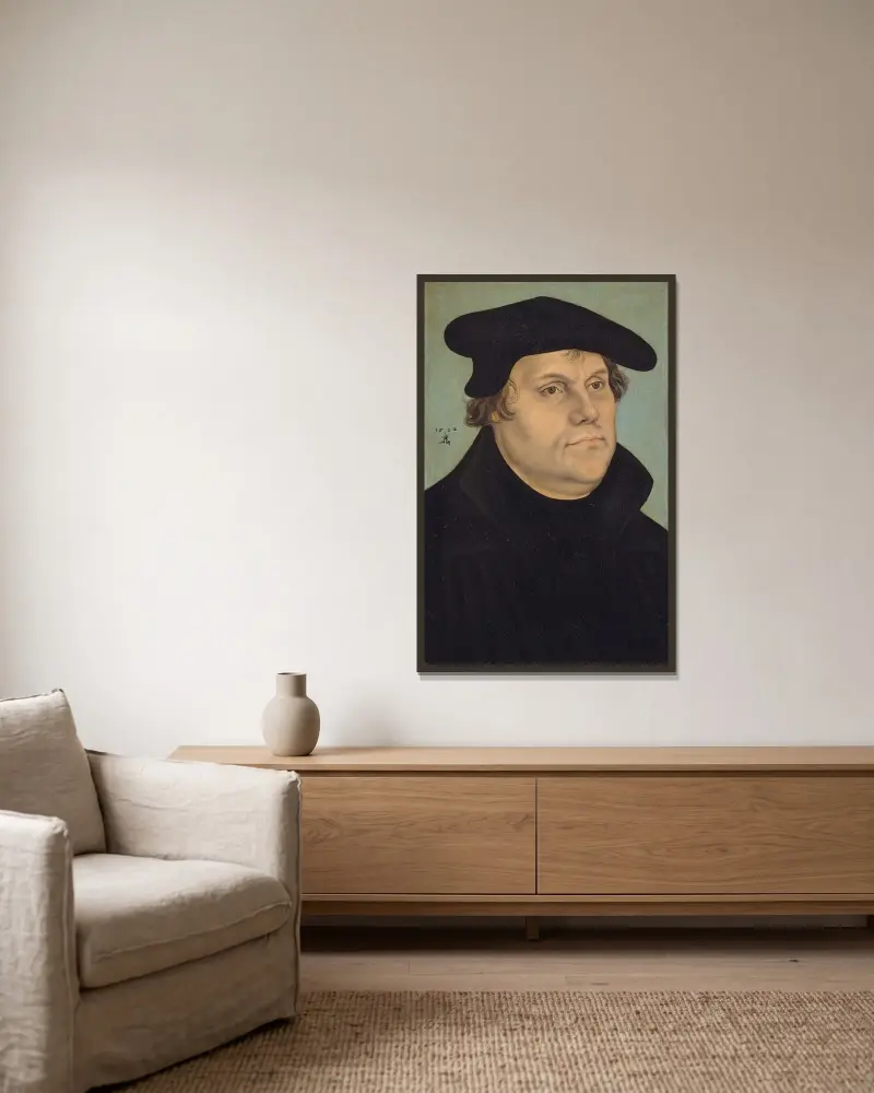 Portrait of Martin Luther av Lucas Cranach the Elder inramad på en vägg
