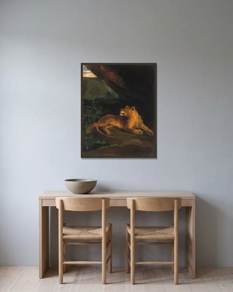 Smygande lejoninna av Théodore Géricault inramad på en vägg