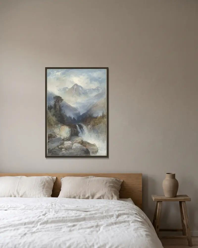 Berget Heliga korset av Thomas Moran inramad på en vägg