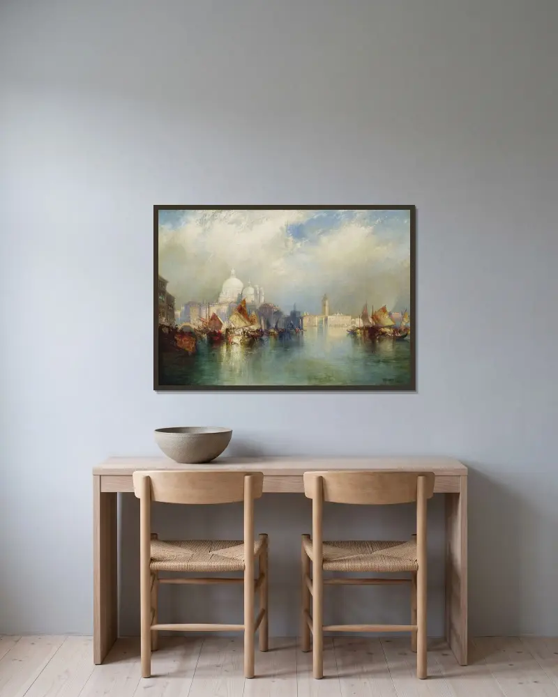 Venetianskt motiv av Thomas Moran inramad på en vägg