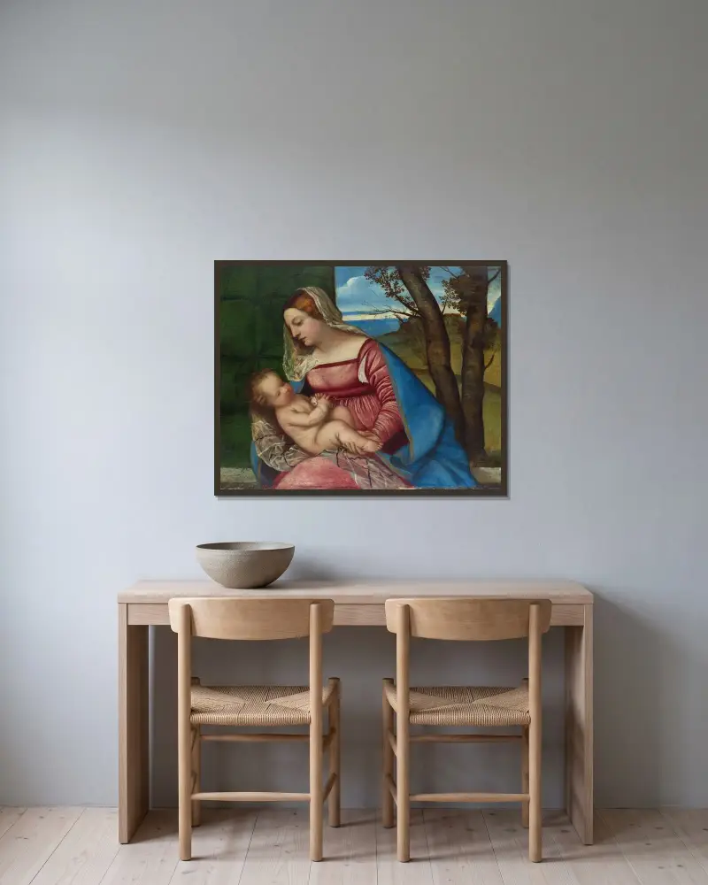 Madonna mit Kind von Titian gerahmt an einer Wand