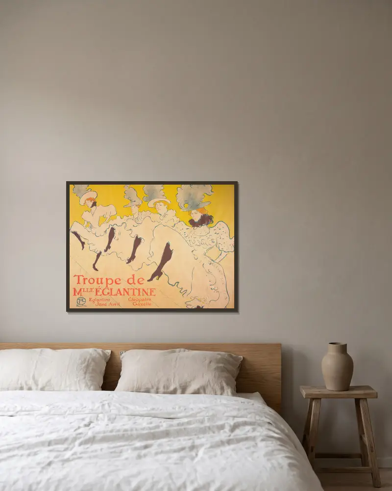 Mademoiselle Eglantine’s Troupe av Henri de Toulouse-Lautrec inramad på en vägg