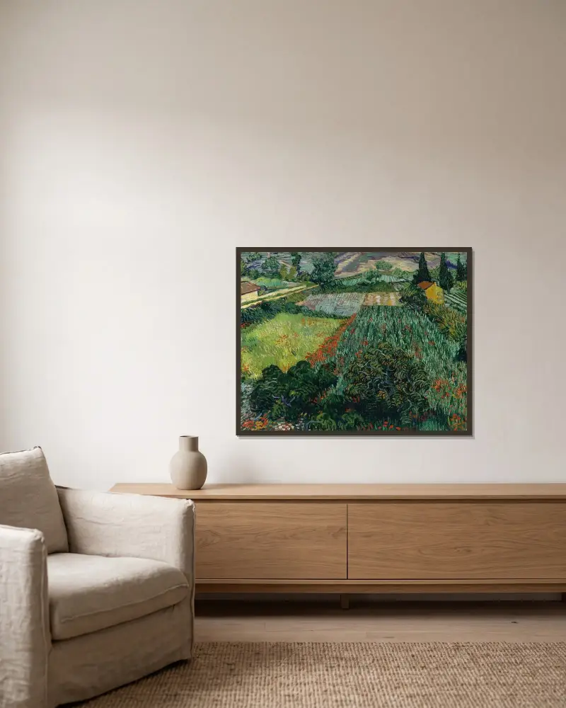 Pole s vlčím mákem, Vincent van Gogh v rámu na stěně
