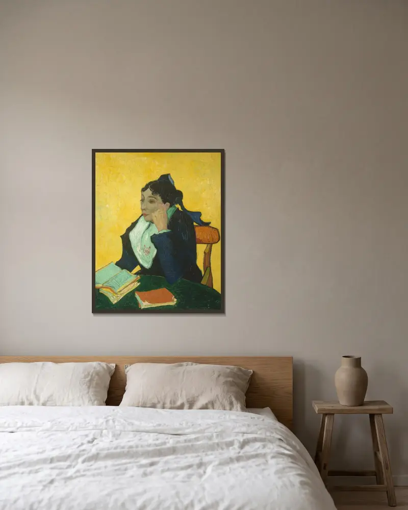 L’Arlésienne; Madame Joseph-Michel Ginoux (Marie Julien, 1848–1911) av Vincent van Gogh inramad på en vägg