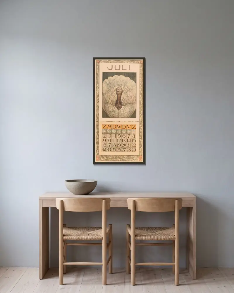 Kalenderblatt Juli mit Truthahn von Theo van Hoytema gerahmt an einer Wand