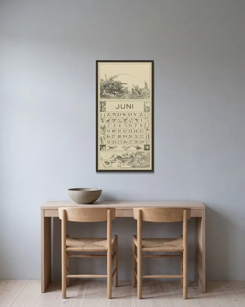 Kalenderblatt Juni mit Rohrdommel im Gras von Theo van Hoytema gerahmt an einer Wand