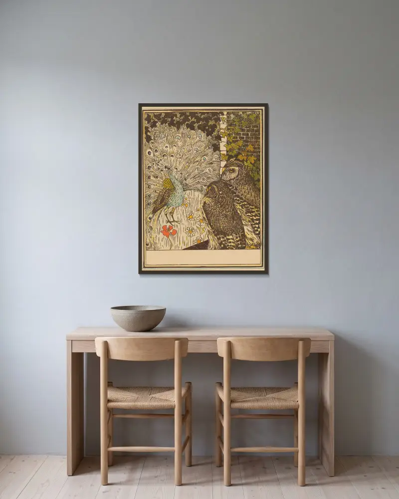 Pfau und zwei Eulen von Theo van Hoytema gerahmt an einer Wand