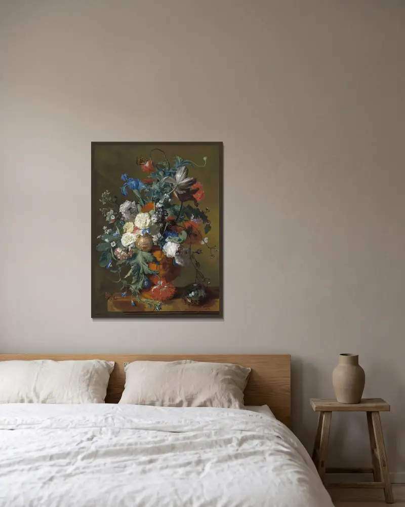 Blumen in einer Urne von Jan van Huysum gerahmt an einer Wand