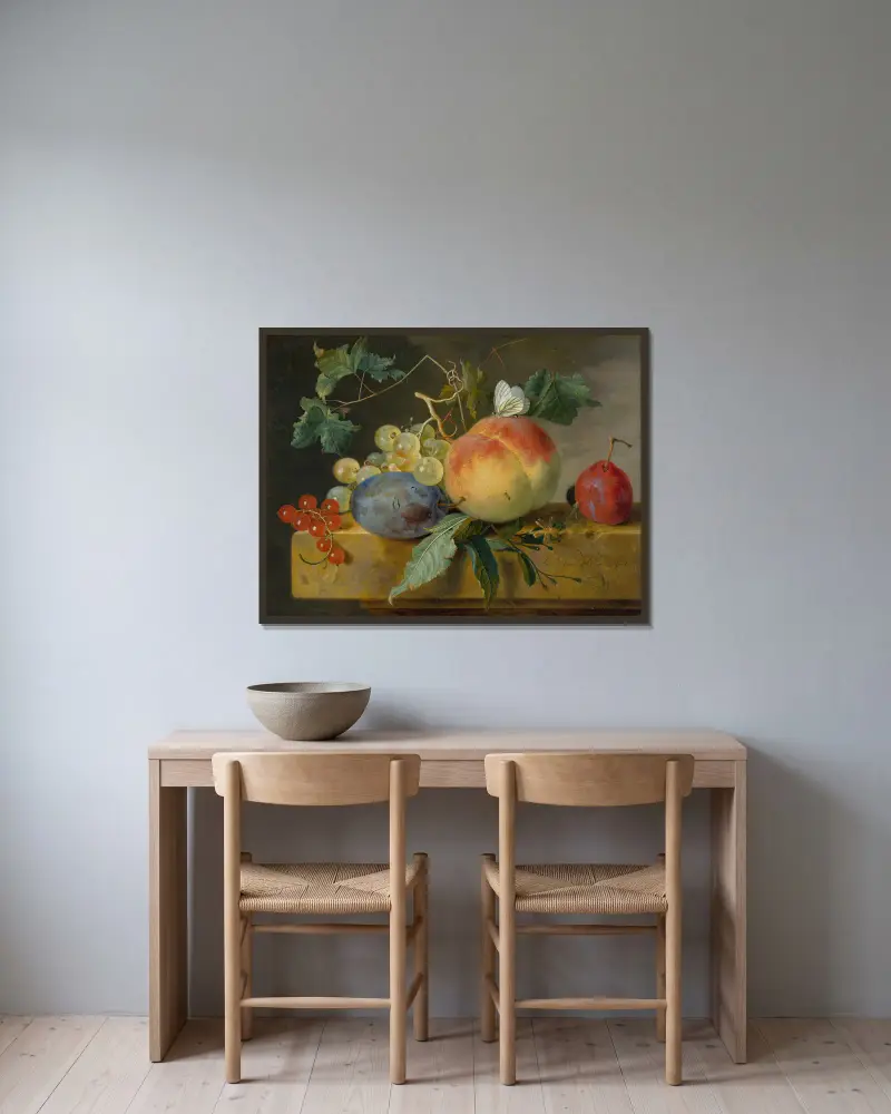 Fruchtstillleben von Jan van Huysum gerahmt an einer Wand