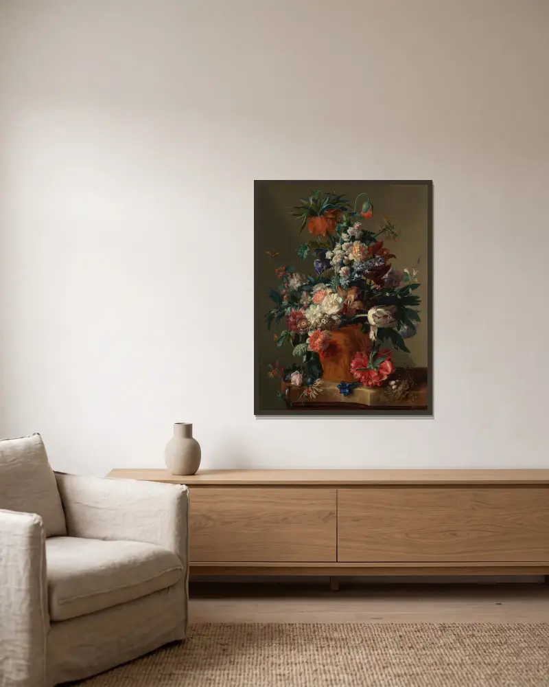 Vase of Flowers av Jan van Huysum inramad på en vägg