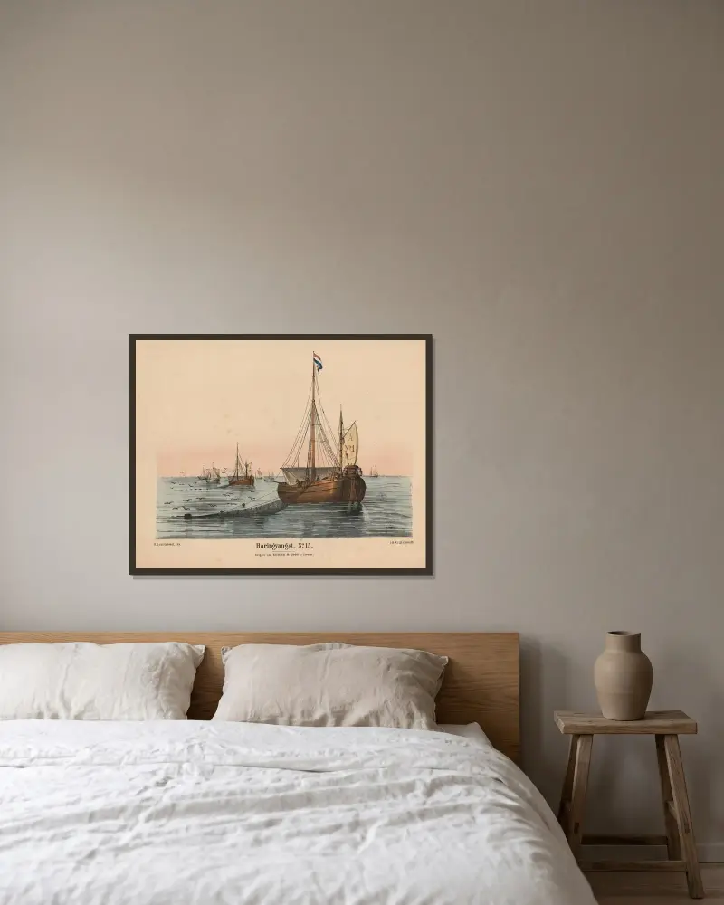 Haringvangst nr 15 (Sillfiske nr 15) av Hendrik Jan van Lummel inramad på en vägg