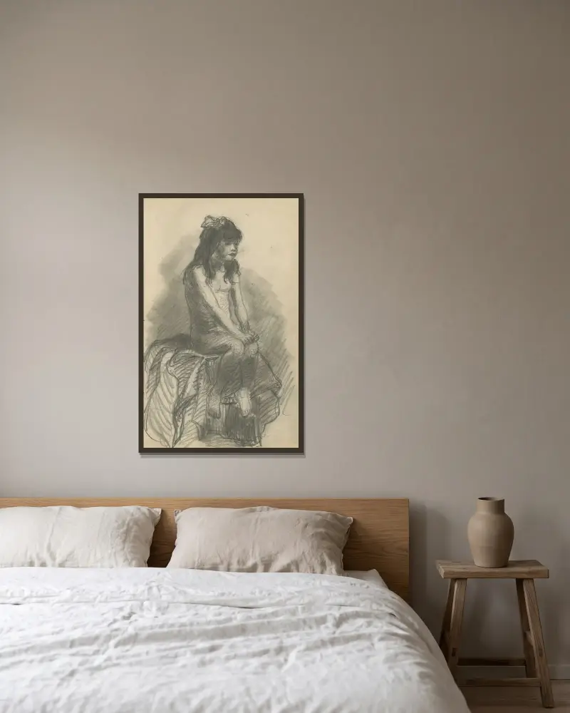 Ein nackt sitzendes Mädchen, die Hände zusammen auf dem Knie ruhend von Eugeen Van Mieghem gerahmt an einer Wand