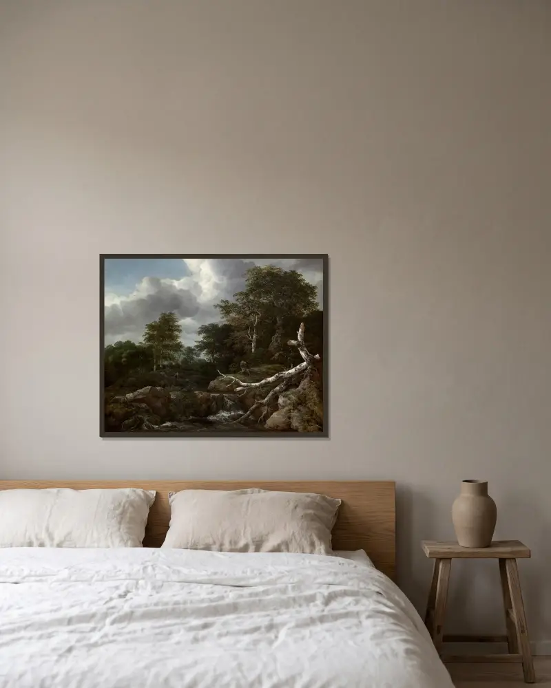 Skogsscen av Jacob van Ruisdael inramad på en vägg