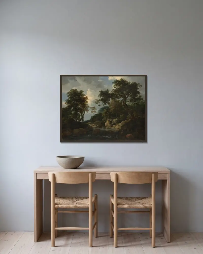 Skogsbäcken av Jacob van Ruisdael inramad på en vägg