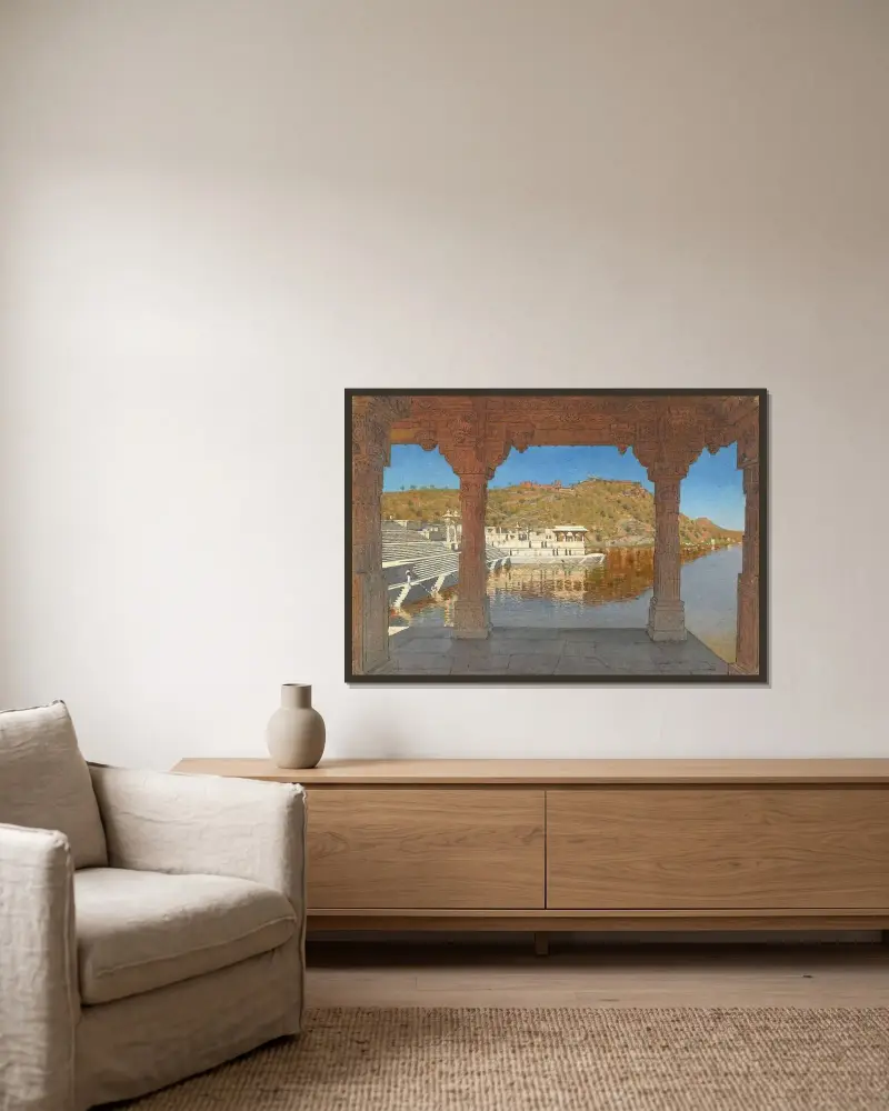 Rajnagar. Marmorkai mit Basreliefs an einem See in Udaipur von Vasily Vereshchagin gerahmt an einer Wand