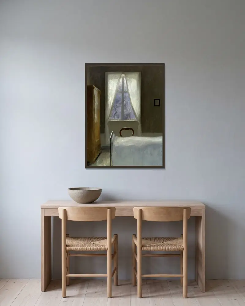Interiér, Nr. 1, Vilhelm Hammershøi v rámu na stěně
