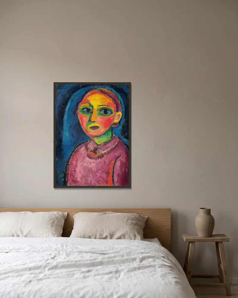 Brustbild einer Frau in rötlichem Gewand av Alexej von Jawlensky inramad på en vägg