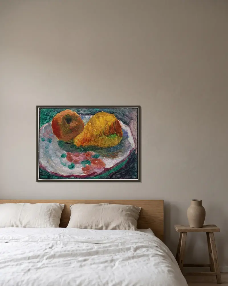 Stillleben mit Fayenceteller und Früchten av Alexej von Jawlensky inramad på en vägg