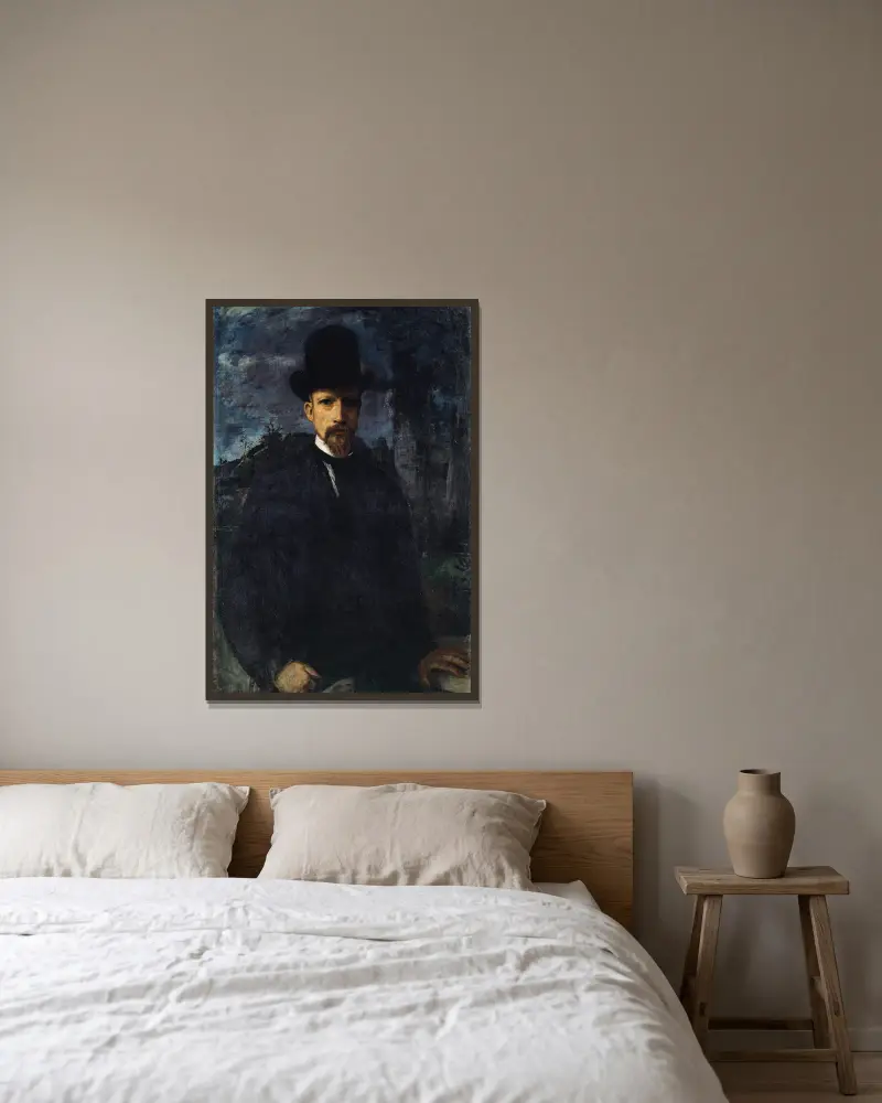 Selbstbildnis mit hohem Hut von Hans Von Marées gerahmt an einer Wand