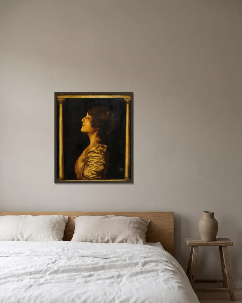Kvinnligt porträtt (Mary Stuck) av Franz von Stuck inramad på en vägg