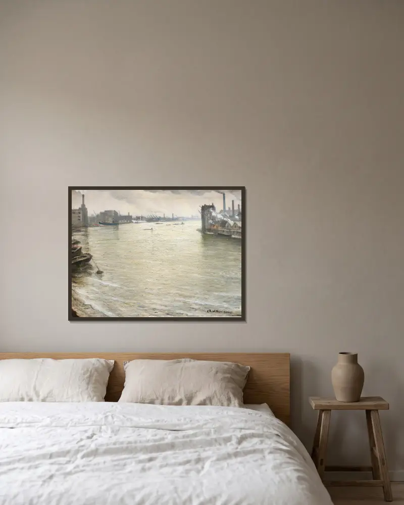 The Thames looking towards Tower Bridge av Christopher R. W. Nevinson inramad på en vägg