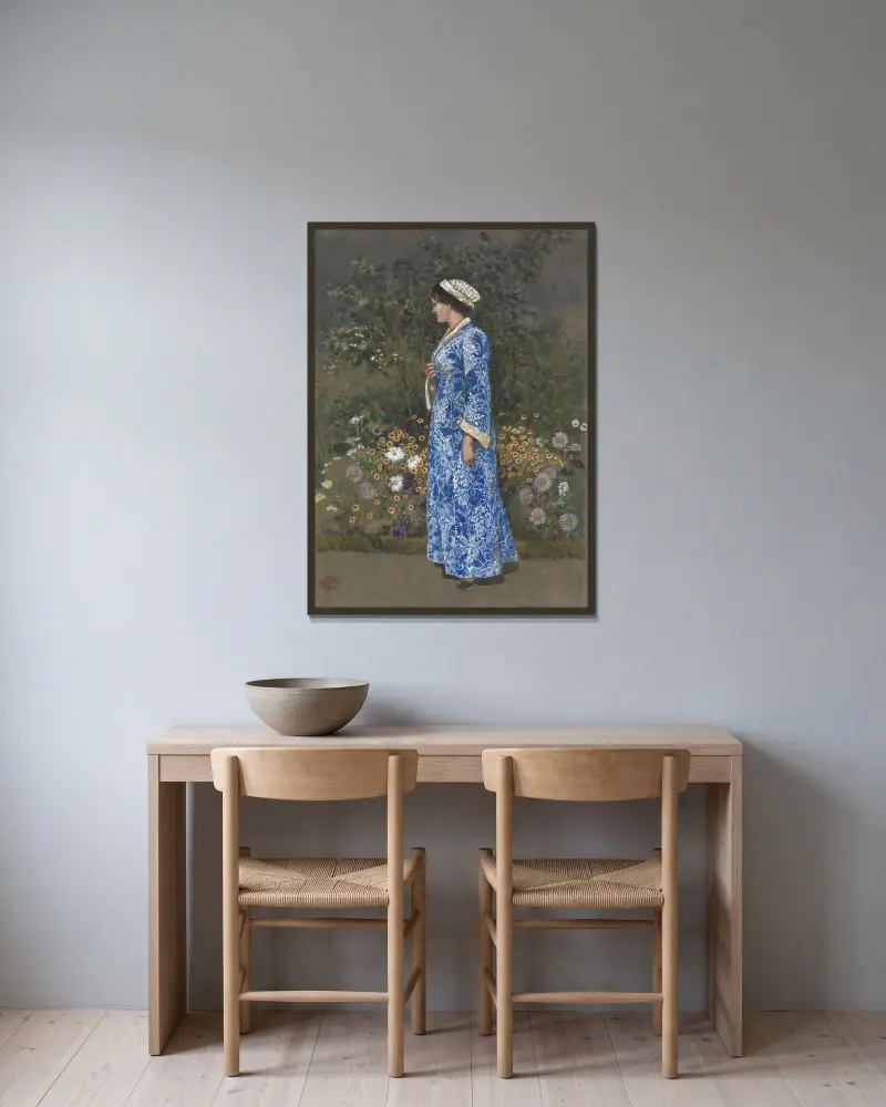 Kvinna i kimono av Walter Crane inramad på en vägg