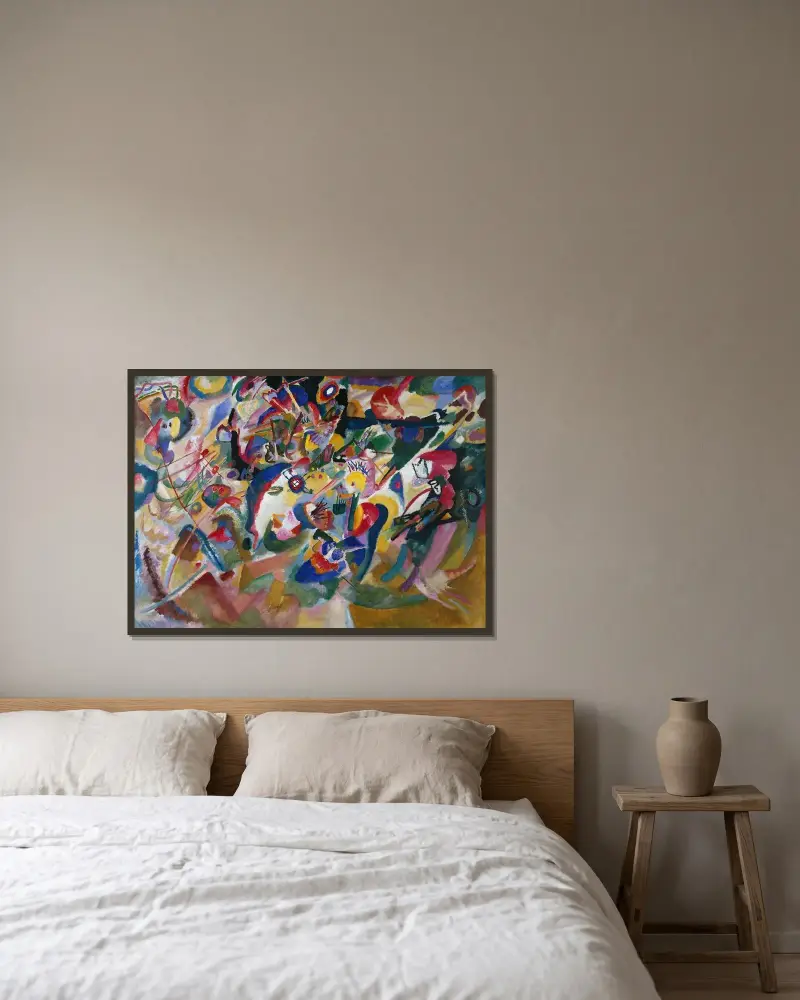 Entwurf 3 zu ‘Komposition VII’ av Wassily Kandinsky inramad på en vägg