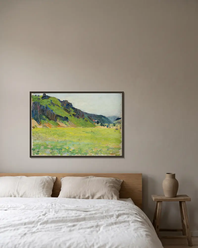 Kallmünz—Light-Green Mountains av Wassily Kandinsky inramad på en vägg