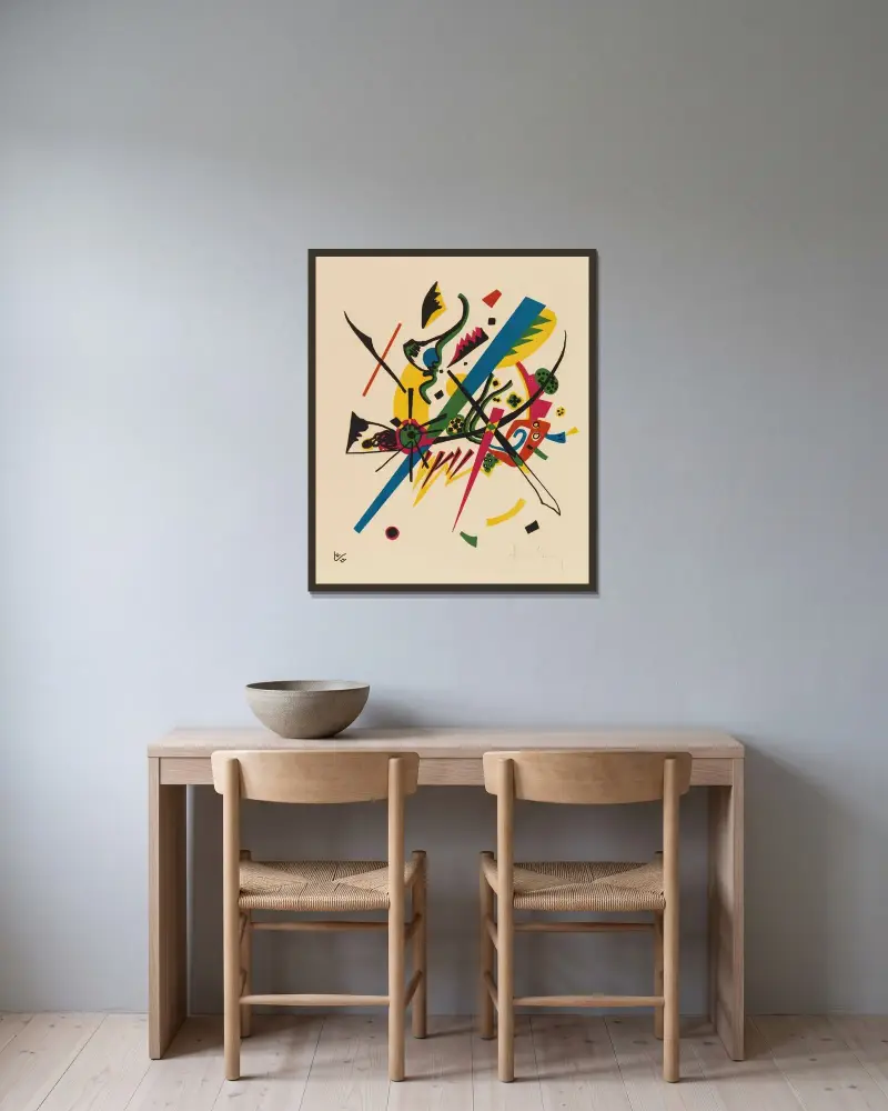 Kleine Welten I, 1922 – nr 2 av Wassily Kandinsky inramad på en vägg