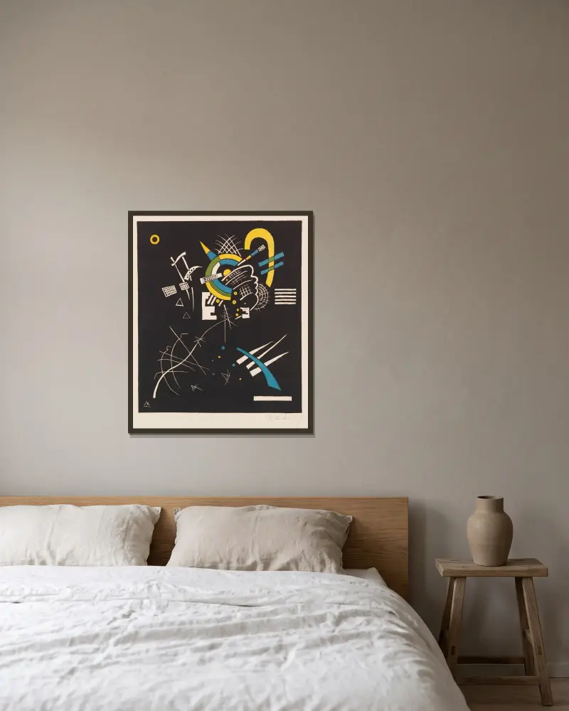 Kleine Welten (Small Worlds) VII av Wassily Kandinsky inramad på en vägg
