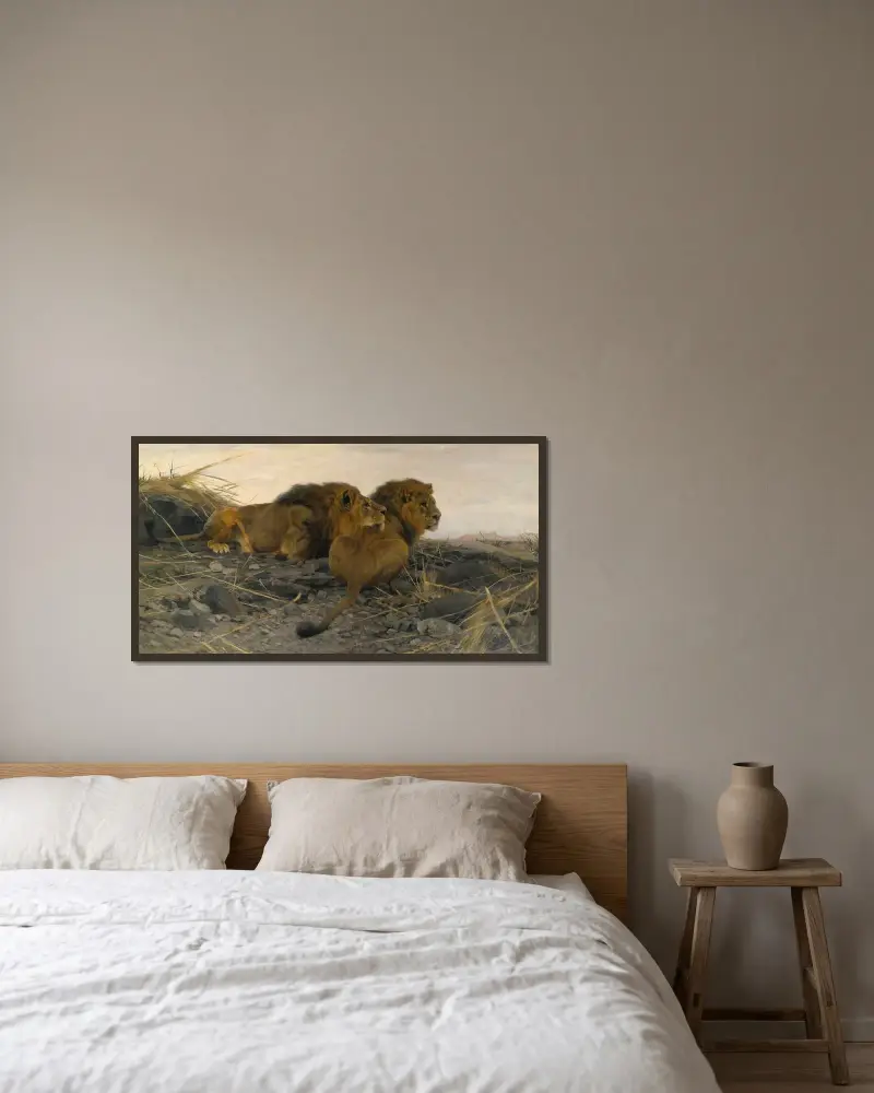 Löwen auf der Wacht von Wilhelm Kuhnert gerahmt an einer Wand